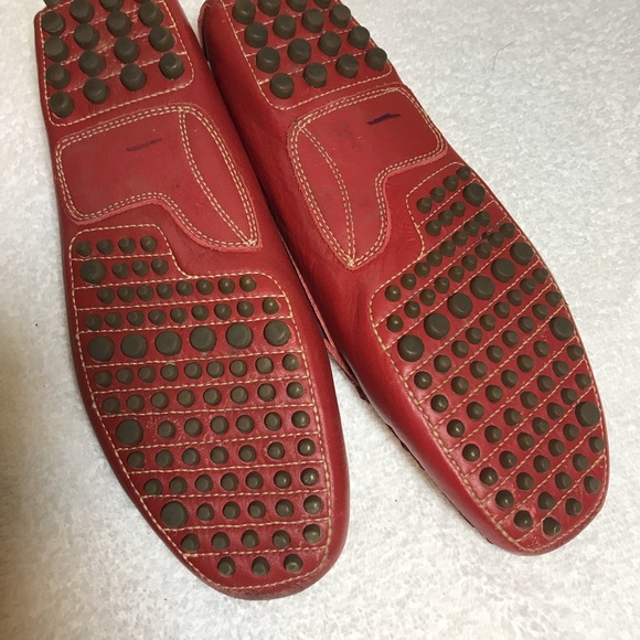 Hold - Picture 2 of 4